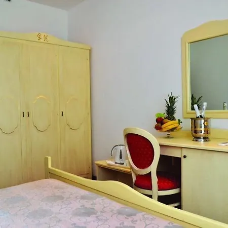 Park Gianfranco מלון רוצ'לה איוניקה